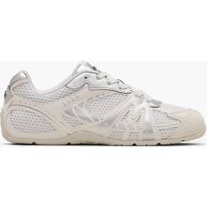The 72 Spring Sneaker
