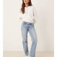 Gina Tricot Jeans Gina Tricot Petite Ljusblå Jeans Med Raka Ben Och Låg Midja Vintagetvätt