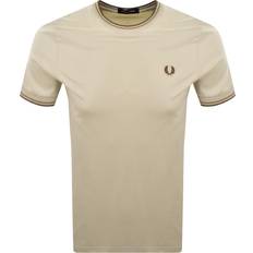 Fred Perry T-shirts Fred Perry Gräddvit T-shirt Med Dubbla Kantränder - Vit