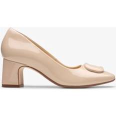 Clarks Heels & Pumps Clarks Fernie Trim Sand Patent Heels - Beige