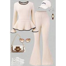 Shein Tween Girl Contrast Trim Bell Sleeve T-Shirt Flared Pants Set