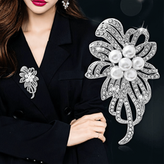 White Brooches Shein Faux Pearl Decor Flower-Shaped Rhinestone Brooch - Multicolor