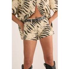Tiger Print Denim Hotpant Casual Shorts - Yellow