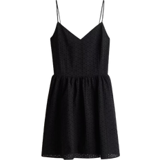 H&M Trägerkleid mit Broderie Anglaise - Schwarz