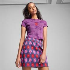 Blomstrede T-shirts Puma Wardrobe Ess Floral Pack Kurzes Figurbetontes T-shirt - Wild Berry