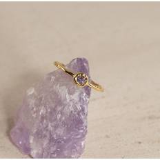 Lila Ringar sisi copenhagen Selene Purple Amethyst Golden Ring -