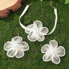 White Jewellery Sets Shein Lace Floral Earrings Necklace Set 3pcs - White