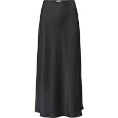 Genbrugsmaterialer Nederdele Object Satin Maxinederdel Nederdel - Sort
