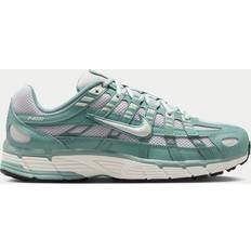 Turquoise Trainers Nike P-6000 Trainers Cannon Soft Pearl Platinum Tint - White