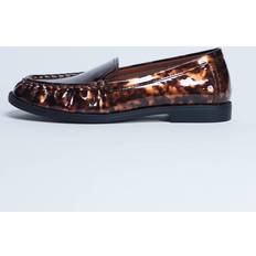 Coby Ruched Toe Loafer Tortoise Shell - Multi