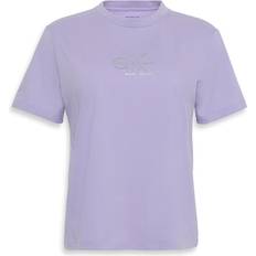 Calvin Klein Lila Överdelar Calvin Klein Glossy Metallic Logo T-shirt - Purple