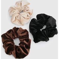 Hair Ties boohoo Womens Large Velvet Scrunchies 3 Pack Multi