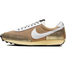 Nike Daybreak Golden Gals Women