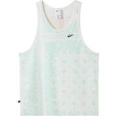 Nike Green Tank Tops Nike Dri-fit Casual Breathable Cashew Sleeveless Vest - Green