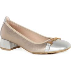 Oporto Womens Court Shoes - Silver/Cava