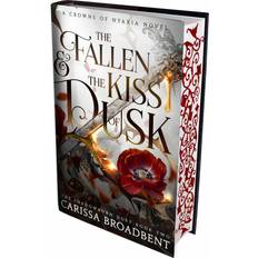 Pan Macmillan The Fallen and the Kiss of Dusk (Inbunden Eng) (Inbunden)