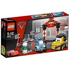 Disney Building Games Disney LEGO Cars 8206 Tokyo Pit Stop