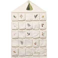 Yule Greens Wall Calendar Beige