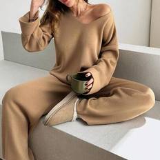 Shein V-Neck Flare Sleeve Detailed Sweater Pant Set