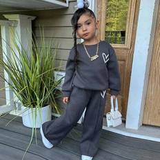 Shein Young Girl Heart Print Knitted Solid Loose Butterfly Sleeve Sweatshirt & Wide Leg Sweats 2-piece Set