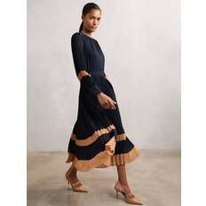 Men - Midi Dresses Reiss Tori Colour Block Pleated Dress - Navy Camel