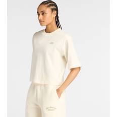 New Balance T-shirts New Balance Heritage Afslappet Og Beige T-shirt - Neutral