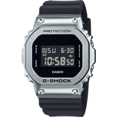 Casio GM-5600U-1ER Digital Herre Met Rem