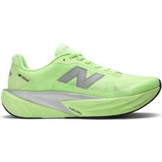 New Balance Grøn Løbesko New Balance FuelCell Rebel v5 M - Mint Flash/Lab Green/Silver Metallic