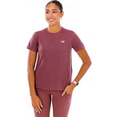 New Balance Dam T-shirts New Balance Athletics T-Shirt Poly Sticka - Röd
