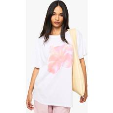 Boohoo M T-shirts boohoo Flower Printed T-Shirt - White