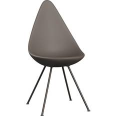 Fritz Hansen Stole Fritz Hansen Dråben 3110 Stol Deep Clay Brown Bronze Køkkenstol 88.5cm