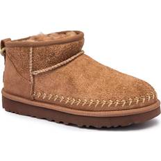 UGG Beige Ankelboots UGG W Classic Ultra Mini Dam Vinterskor - Rocky Oak