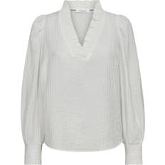 Feminin V-Blouse Med Smock-detaljer - Hvid