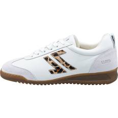 Sneaker Pulse 77