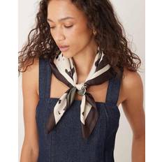 Gina Tricot Accessoarer Gina Tricot Satinhalsduk Med Komönster - Flera