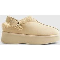 Clogs River Island Faux Fur Lined Buckle Mules - Beige