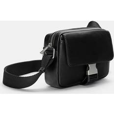 Väskor Pull&Bear Crossbody Bag With Buckle - Black