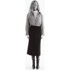H&M Ladies Midi Skirt - Black