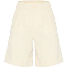 PrettyLittleThing Peachskin Longline Shorts - Lemon