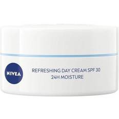 Hudpleje Nivea Refreshing Let Fugtighedscreme SPF 30 50 ml 50ml
