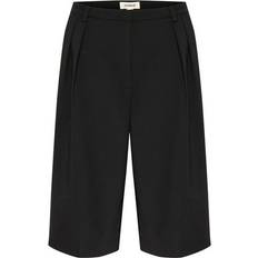 Soaked in Luxury Slmalika Shorts - Black