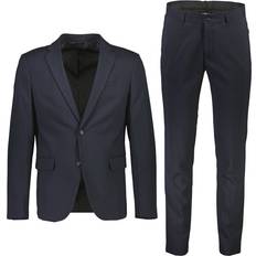 Lindbergh Sustainable Stretch Tuxedo Suit