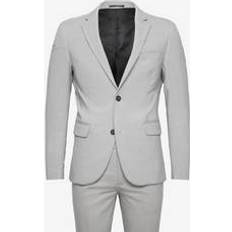 Lindbergh Sustainable Stretch Tuxedo Suit