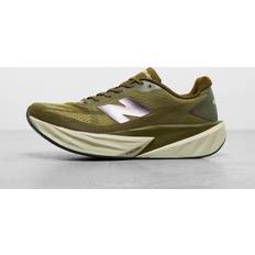 44 - adidas Yeezy Sportssko New Balance Fuelcell Rebel V5 Khaki Green