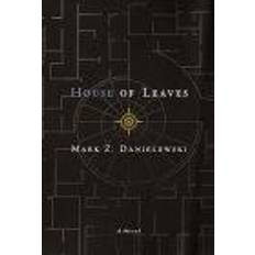 Horreur et histoires de fantômes Livres House of Leaves (Hardcover, 2000)