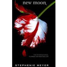Bøger New Moon (Hæftet)