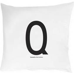 Design Letters Q Hovedpudebetræk White/Black (63x60cm)