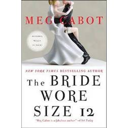 The Bride Wore Size 12 (Paperback, 2013)
