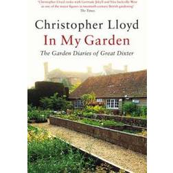 In My Garden: The Garden Diaries of Great Dixter (Paperback, 2010)