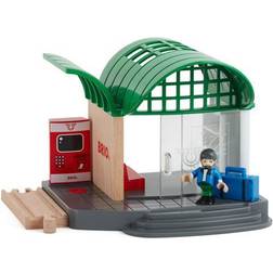 BRIO Train Station 33745